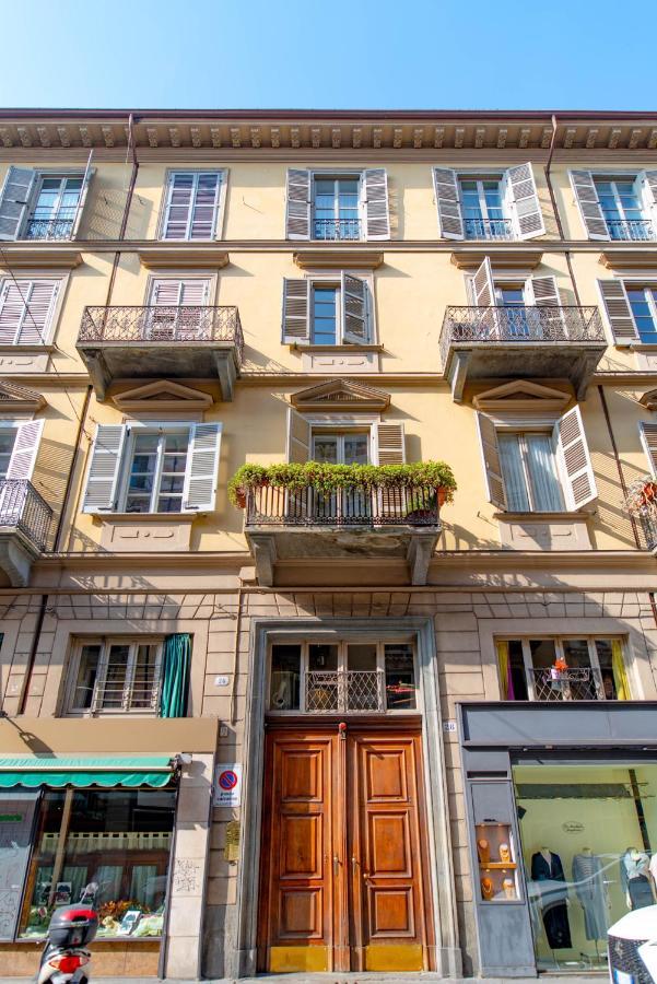 Nella Casa Del Pittore Torino Exterior foto