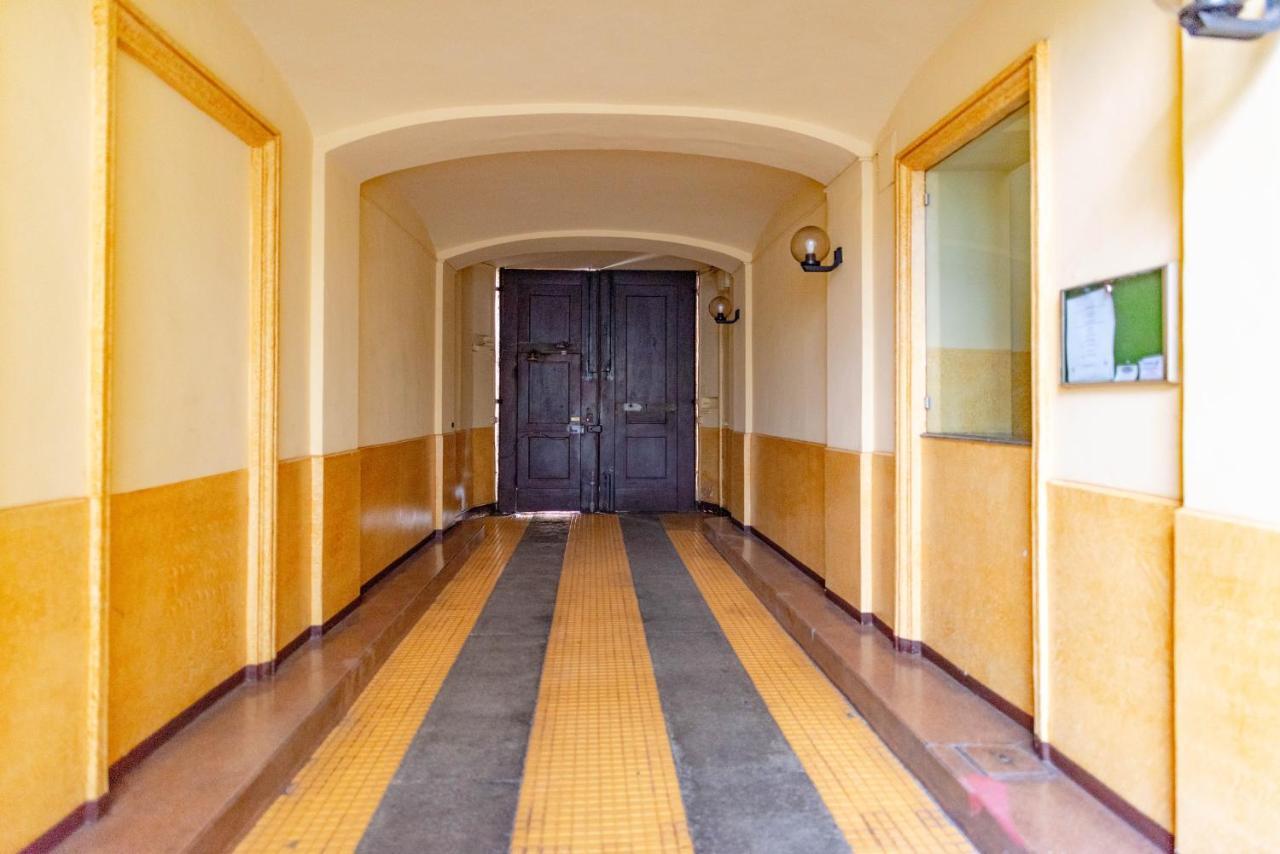 Nella Casa Del Pittore Torino Exterior foto