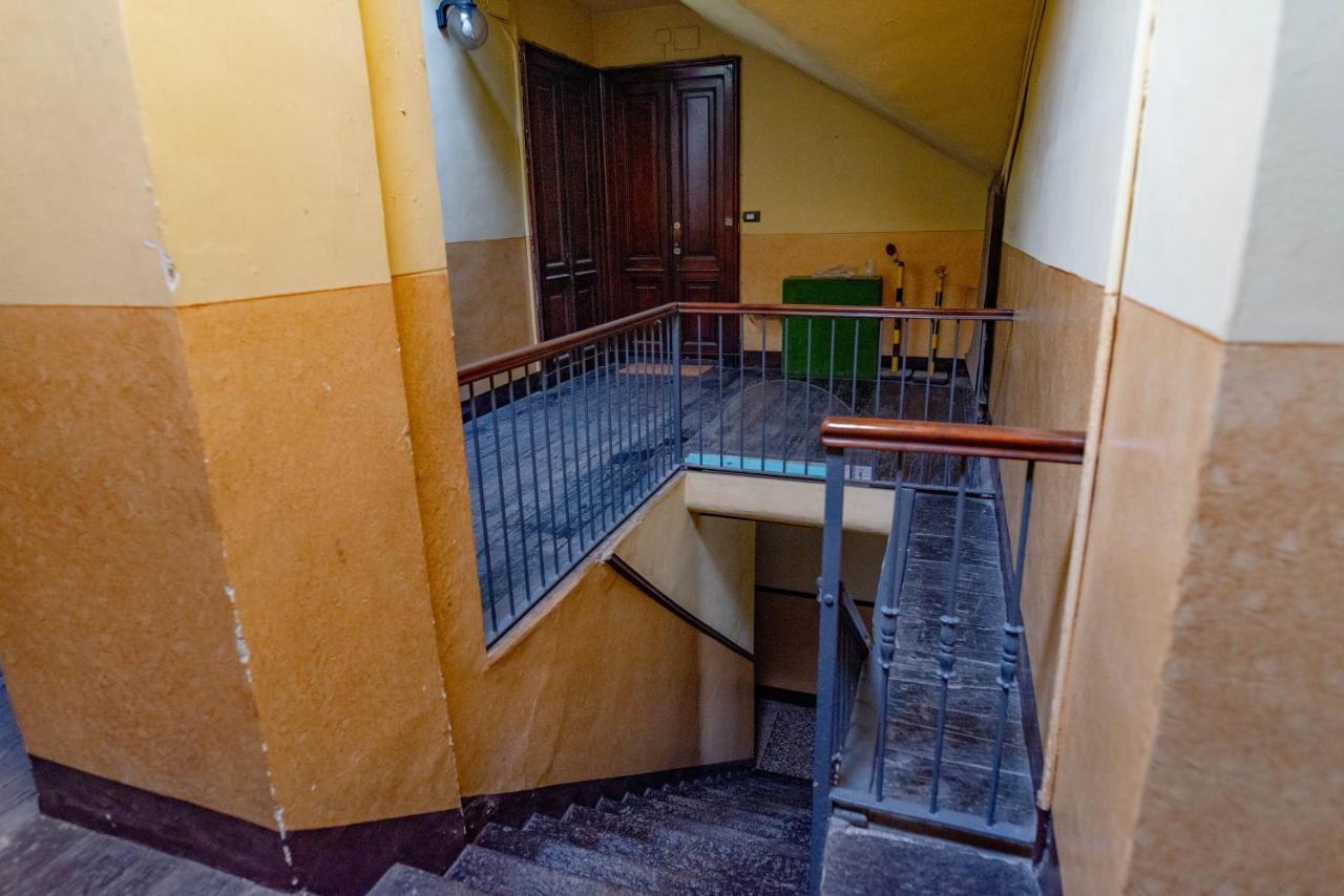 Nella Casa Del Pittore Torino Exterior foto